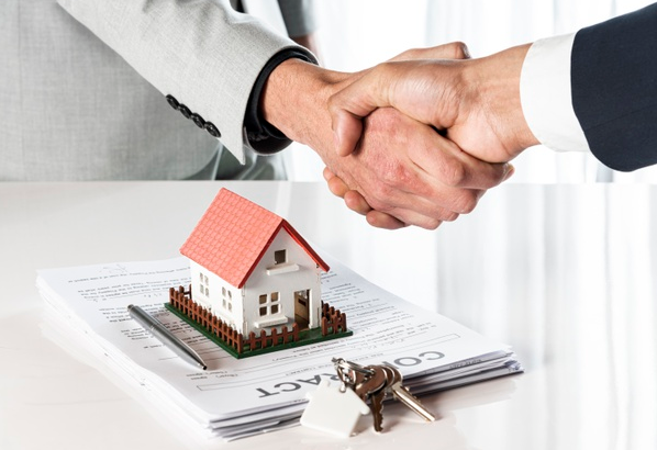 Descubre estrategias efectivas para vender una propiedad de inversión de manera exitosa en este artículo detallado para agentes inmobiliarios.